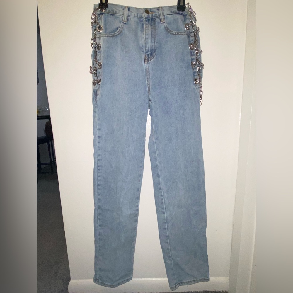 Women’s | Fashion Nova | Chain jeans | Size 3